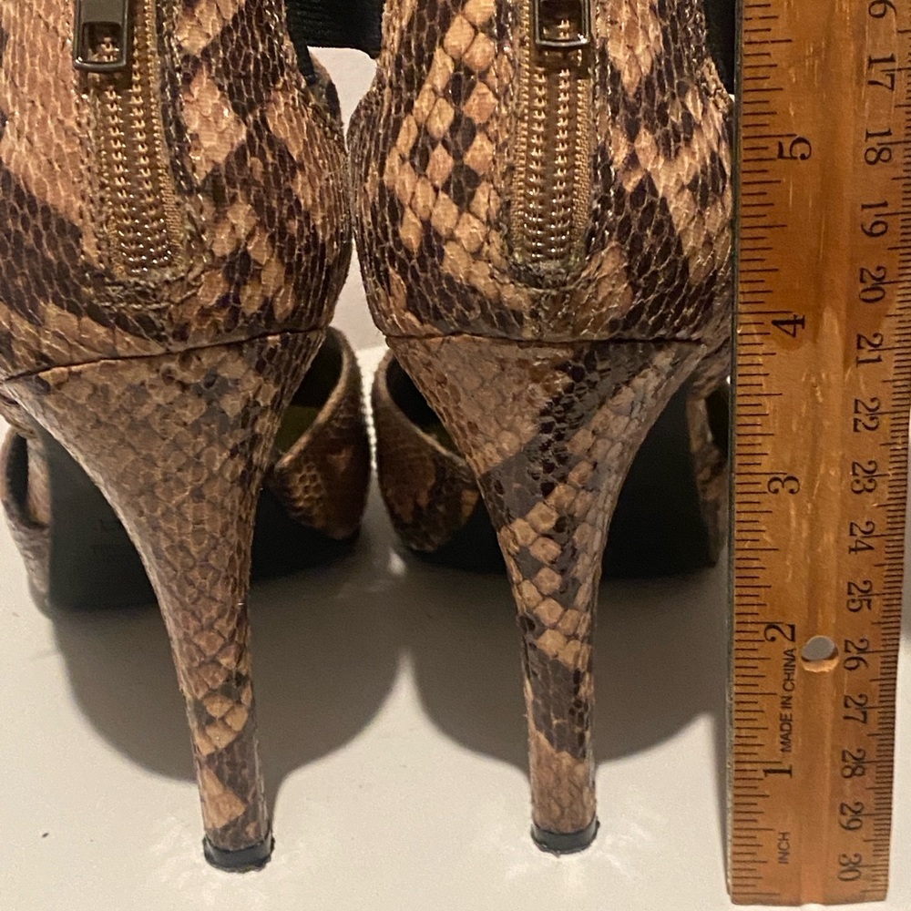 GUC - Vintage Python heels Size 7 NINE WEST - Picture 5 of 8